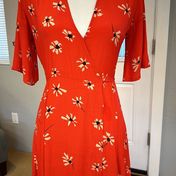 FAITHFUL THE BRAND Anthropologie Wrap Dress Short Sleeve - Picture 3 of 9